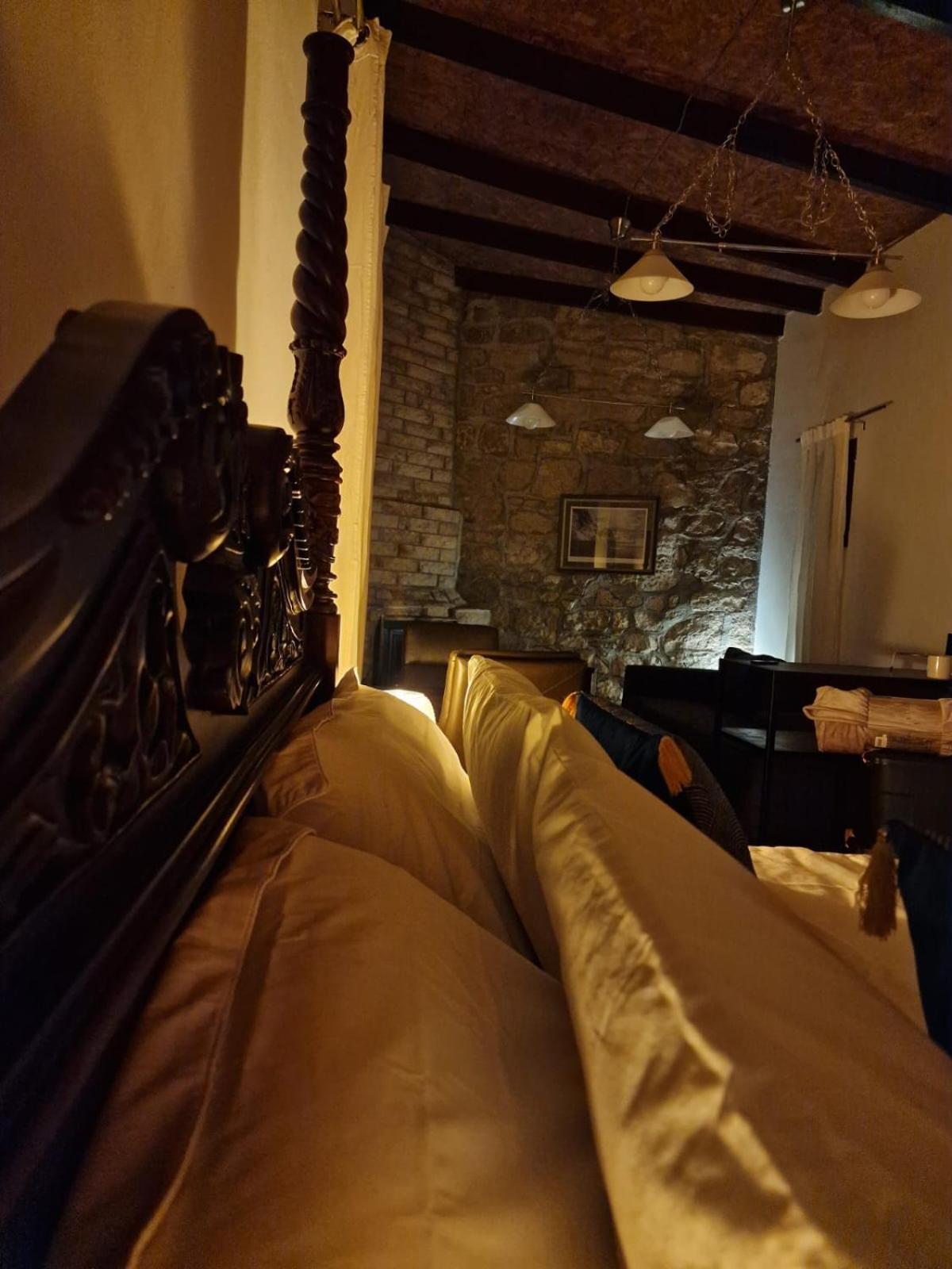 The Courtyard Suite Лимасол Екстериор снимка
